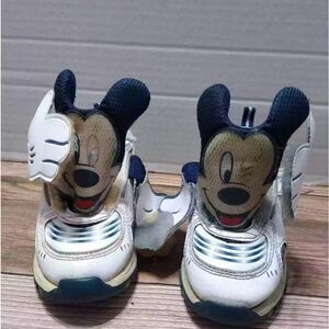 Disney's Mickey Peek-A-Boo Sneakers Toddler Size 7